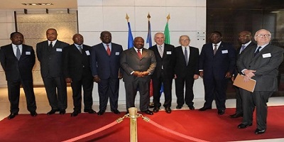 Le Président de la République, Chef de l'Etat, S.E. Monsieur Ali BONGO ONDIMBA, quelques membres du Gouvernement gabonais et le MEDEF